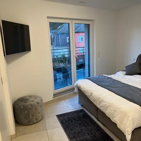 Apartment De Luxe Avec Parking Kayl